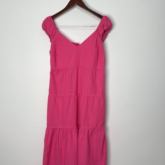 Old Navy Fit & Flare Tiered Seersucker All-Day Maxi Dress Small Tall - Picture 4 of 10